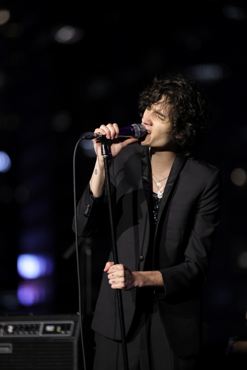 Discover Sombr’s 2026 tour dates, lineup, ticket details, and full arena schedule across North America and major festivals.