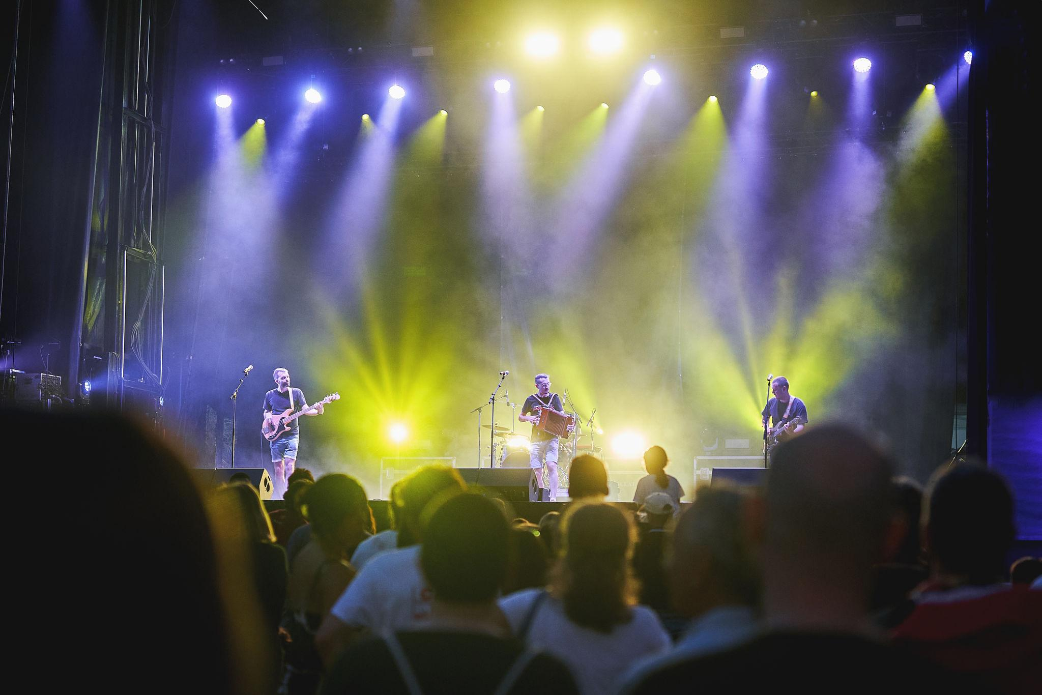 Discover Sombr’s 2026 tour dates, lineup, ticket details, and full arena schedule across North America and major festivals.