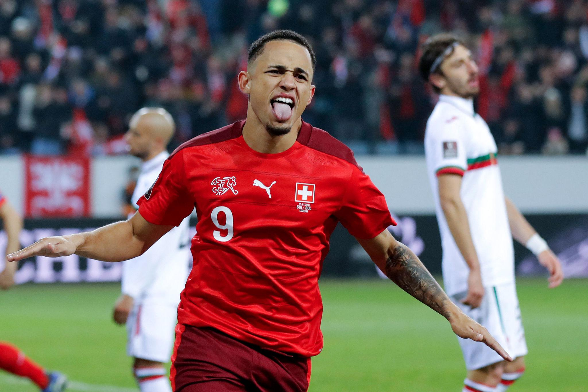 Noah Okafor biography, net worth, salary, age, career, family and latest news. Full profile of the Swiss football star and AC Milan forward.