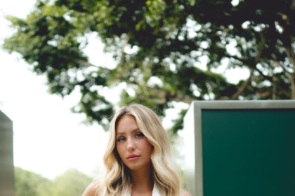 Alix Earle net worth, age, biography, career, family, relationships, podcast, and latest news in a detailed profile of the rising media personality.