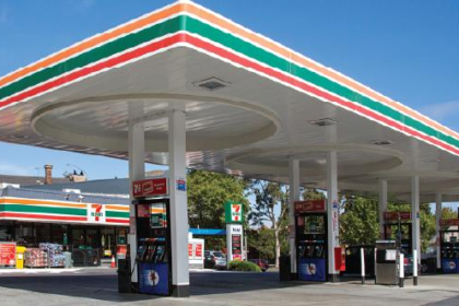 7-Eleven is closing 645 stores in 2026 as part of a major shift toward larger, food-focused locations. Here’s what it means for customers.