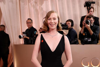 Hannah Einbinder biography, net worth, age, career, Hacks role, relationships, and latest 2026 updates in a complete profile.