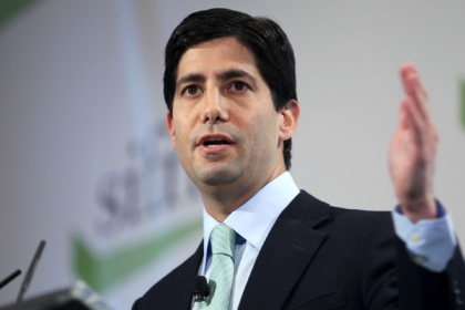 Kevin Warsh’s Fed nomination reveals assets up to $209M. Explore implications for policy, ethics, and markets as Senate hearings approach.