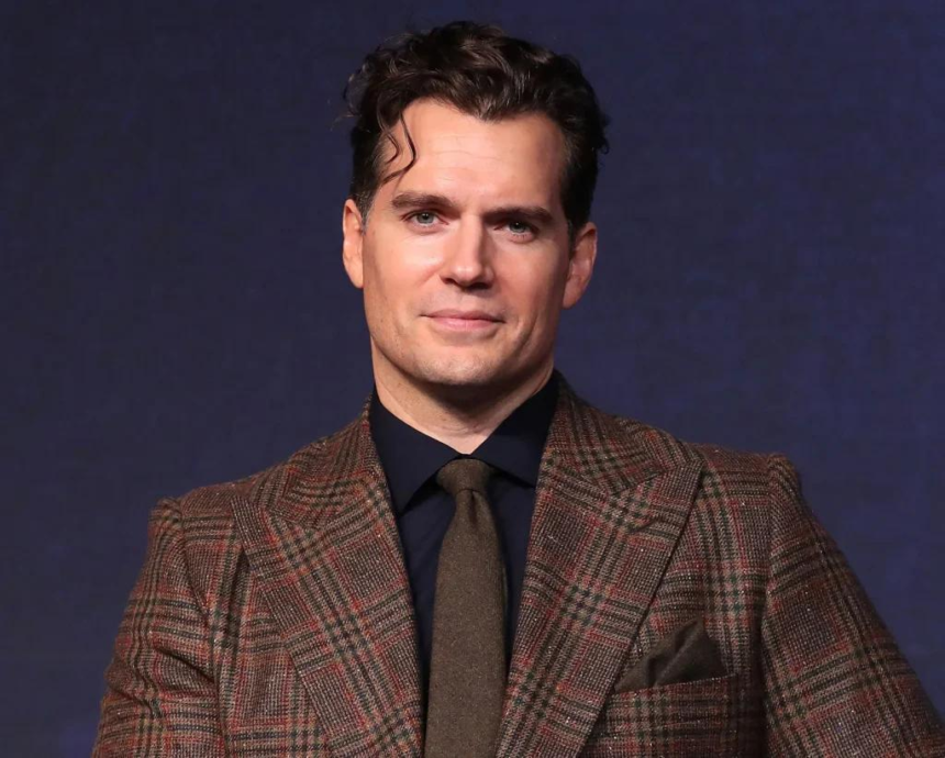 Henry Cavill biography, net worth, age, career, movies, family and relationships. Explore his Superman legacy and 2026 updates in this complete profile.