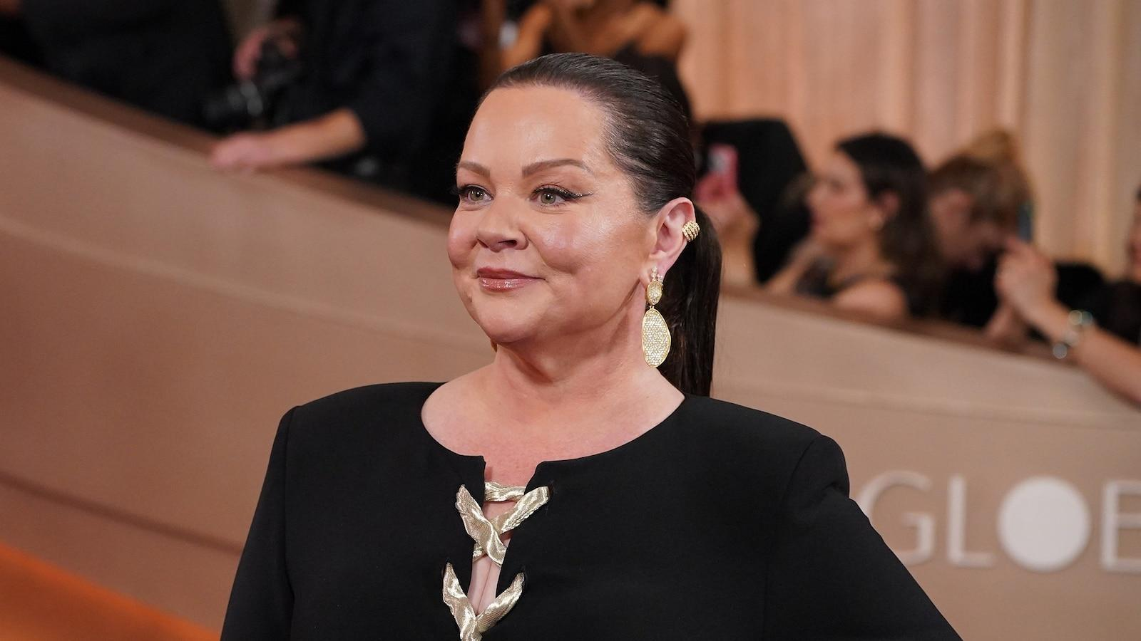 Melissa McCarthy shares a viral kindness story and stuns at the 2026 Fashion Trust Awards while preparing for new film and TV roles.