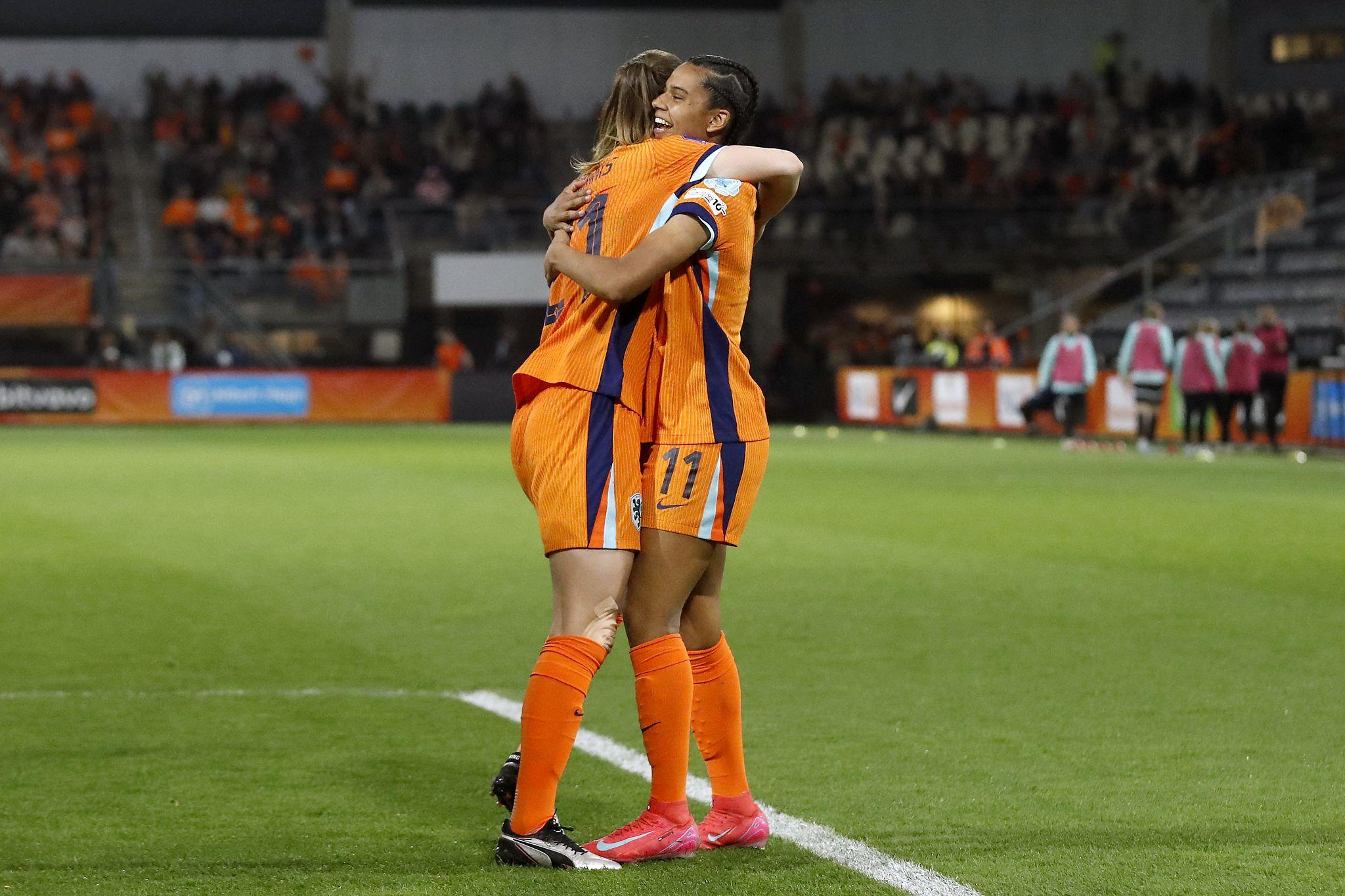 Netherlands Women Beat France 2-1 in World Cup Qualifiers