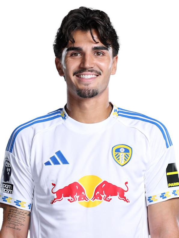 Pascal Struijk biography, age, net worth, career, nationality, height, relationships, and latest news. Full profile of the Leeds United defender.