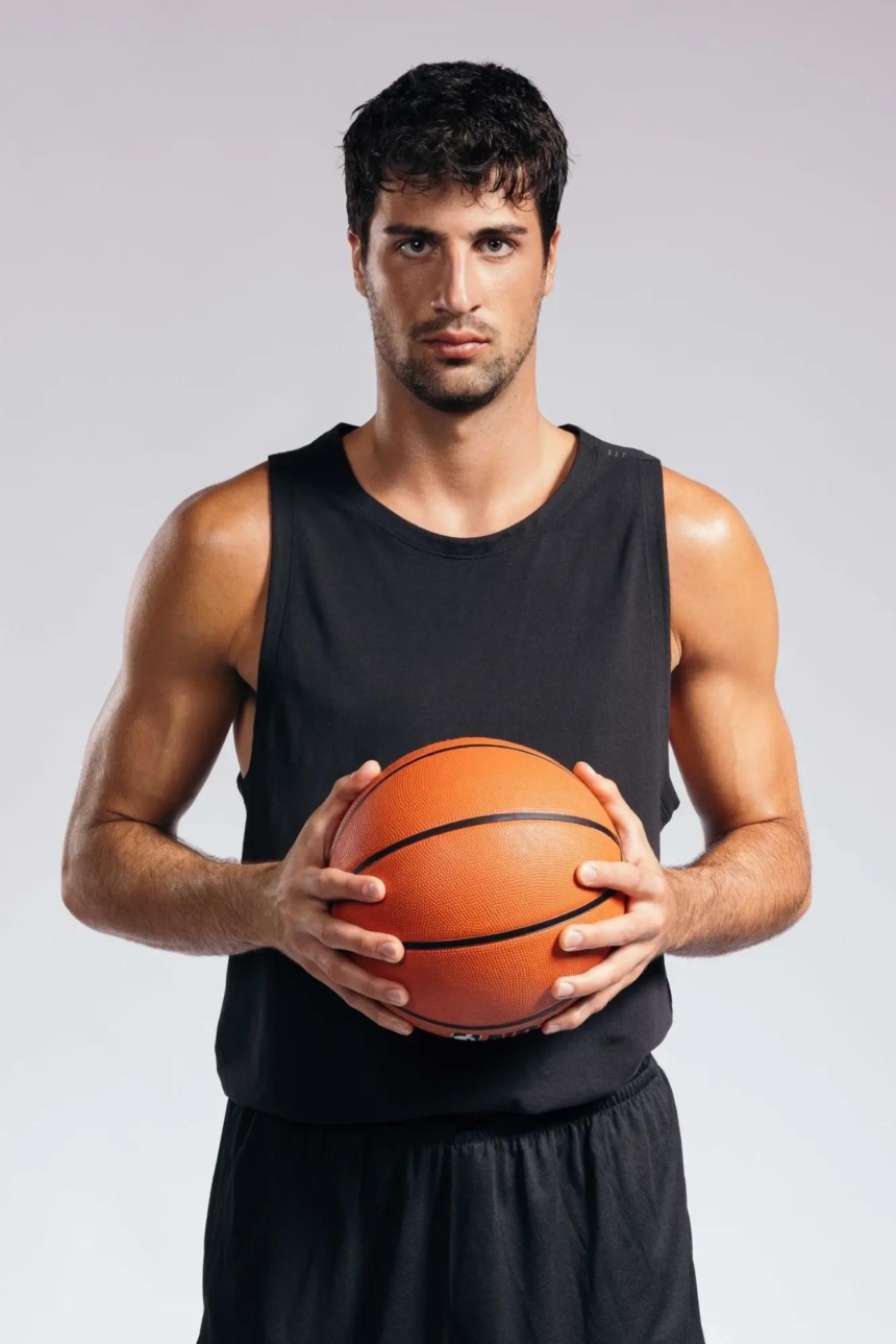 Deni Avdija biography, net worth, age, career, stats, family, and NBA journey. Explore his rise from Israel to the NBA and latest updates.