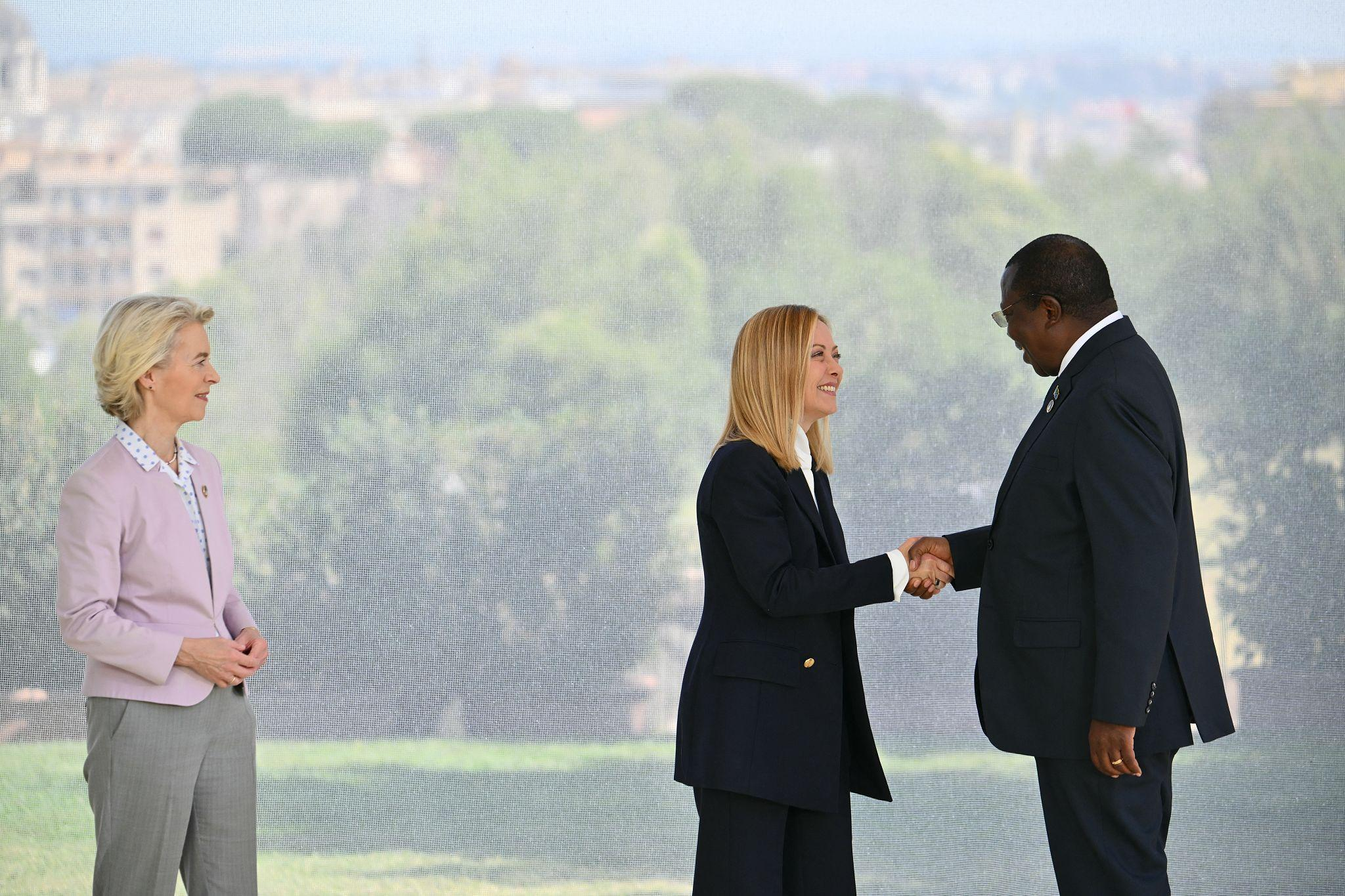 Italian Prime Minister Giorgia Meloni faces global pressure over Iran, energy policy, and tensions with Donald Trump in a defining political moment.