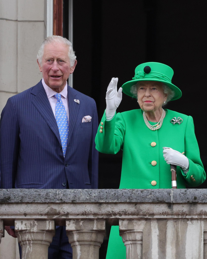 Elizabeth II biography, net worth, age, family, career, and legacy. Explore the life of Britain’s longest-reigning monarch in this detailed profile.