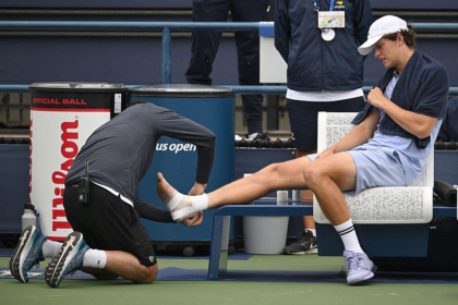 Alexander Blockx Pushes Ben Shelton in Munich Thriller