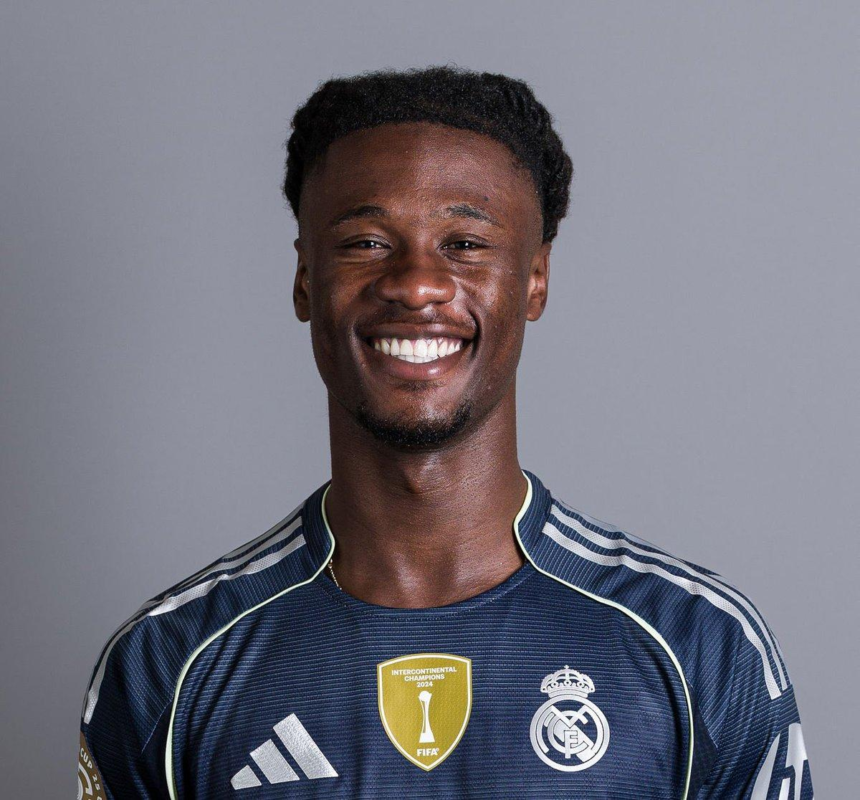Eduardo Camavinga biography, net worth, age, career, family, contract, stats, and latest news about the Real Madrid and France midfielder.