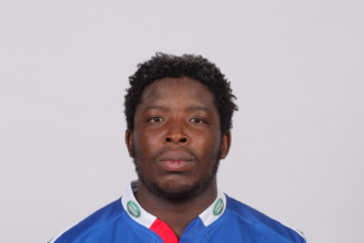 Scarra Ntubeni retires after 15 years with the Stormers. Explore his career highlights, legacy, and emotional farewell in South African rugby.