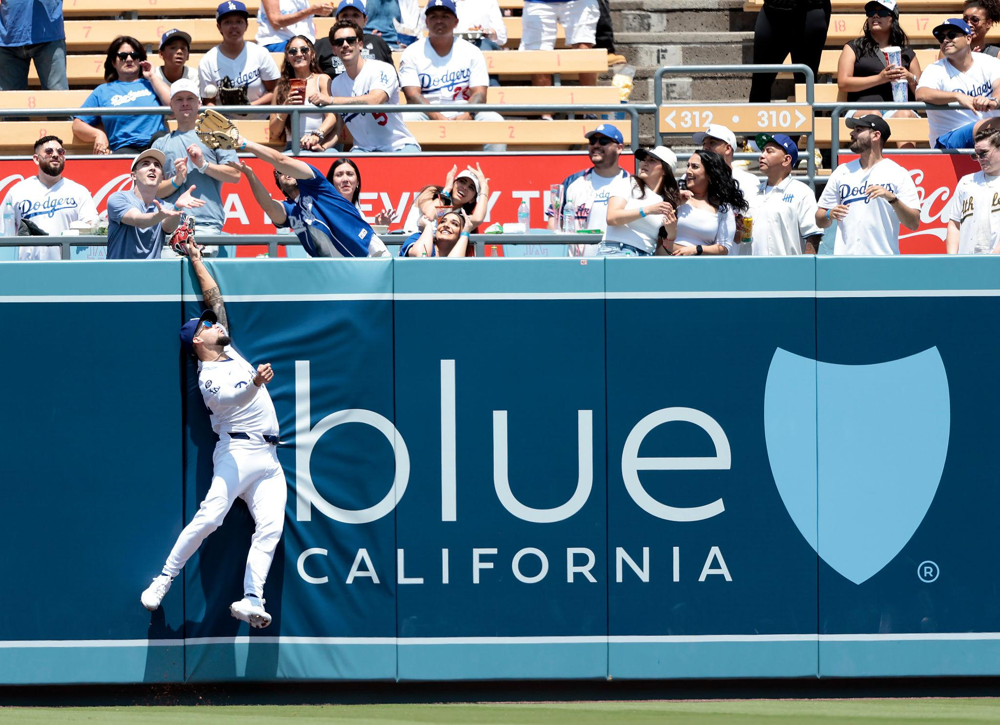 Dodgers vs Mets recap: Ohtani dominates on the mound while Rushing hits a grand slam in an 8-2 win.