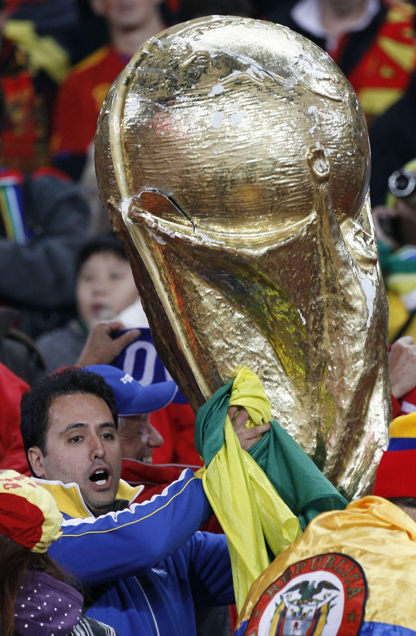 Explore FIFA World Cup 2026: teams, groups, tech innovations, and global impact of football’s biggest tournament.