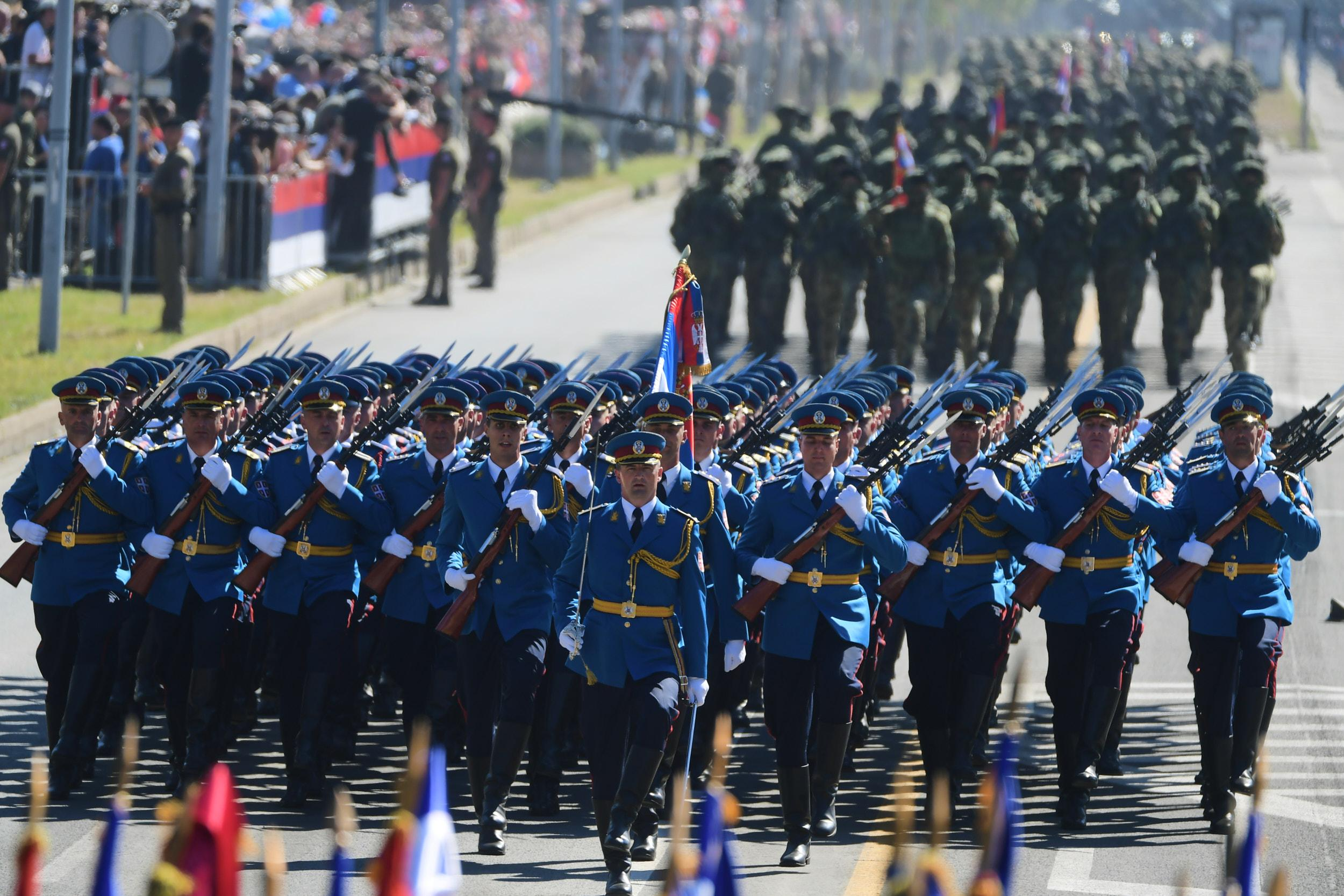 Serbia boosts military power with Israeli drones while attracting global investment and strengthening its economic position in 2026.