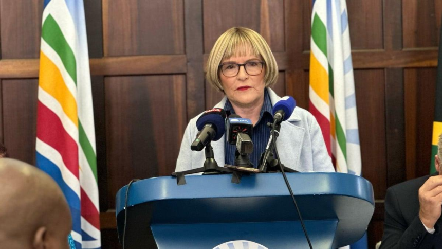 Helen Zille’s 2026 campaign intensifies with Soweto stunt and Metro Centre clash. Explore key developments, costs, and political implications.