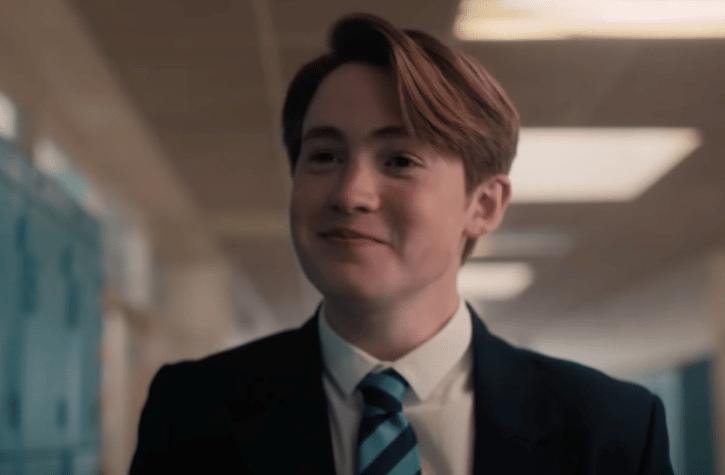 Kit Connor biography, net worth, age, career, family and relationships. Full 2026 profile of the Heartstopper star and rising actor.