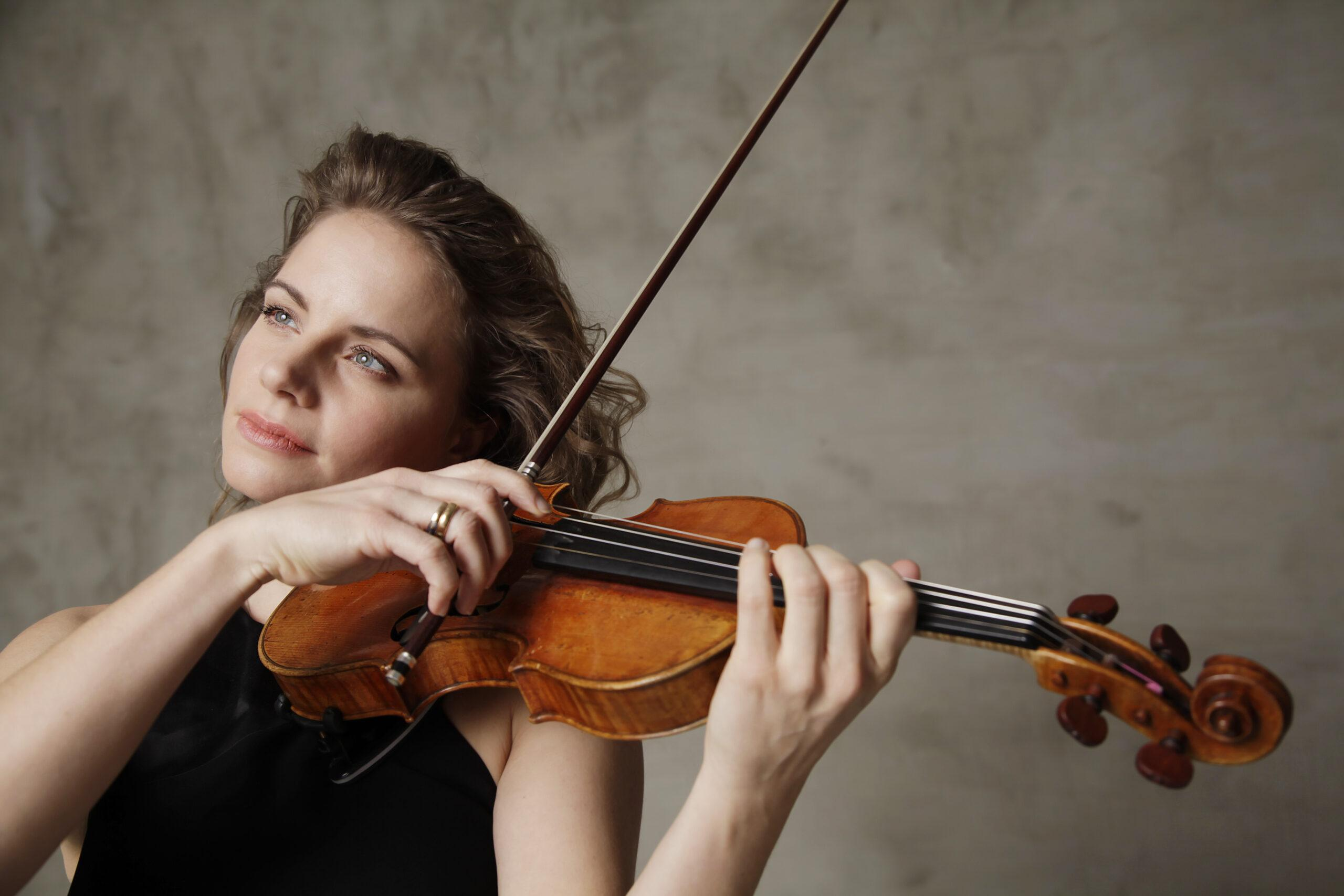 Discover Julia Fischer concerts 2026, including Berlin performance details, tour updates, and what to expect from her latest classical recitals.