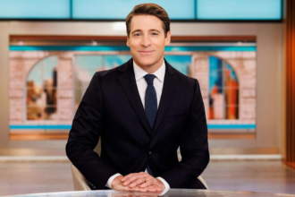 Tony Dokoupil’s CBS Evening News faces declining ratings as ABC leads and internal tensions grow. Full breakdown of the numbers and causes.