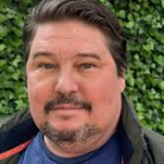 Martijn Krabbé biography, age, net worth, career, family, relationships, and latest news. Discover the life of the Dutch TV icon.