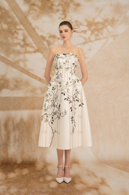 Discover Sunday Rose’s elegant prom look, featuring a $13K designer gown, minimalist styling, and a growing influence in fashion and culture.