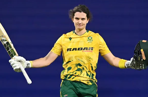 Laura Wolvaardt biography, age, net worth, career, family, relationships, height, Instagram, and latest news—complete profile of SA cricket star.