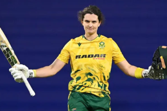 Laura Wolvaardt’s 115 powers South Africa Women to a 9-wicket win over India in the 3rd T20I. Full match highlights and scorecard.