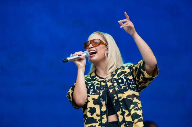 Discover the best Jorja Smith songs, top hits, and career highlights in this complete guide to her music and style.