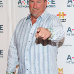 Darrell Sheets biography, net worth 2026, age, career, family, wife, son, and latest updates on the Storage Wars star’s life and legacy.