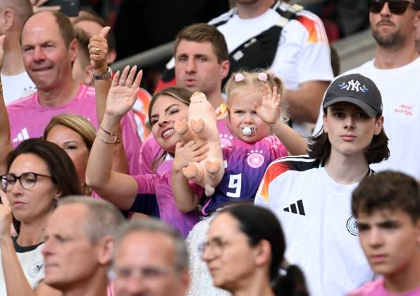 Niclas Füllkrug Wife and Family Life Explained