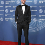 MrBeast biography covering net worth, age, career, relationships, family, and YouTube empire. Discover how Jimmy Donaldson built a global media powerhouse.