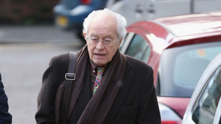 Alan Rothwell biography, net worth, age, career, family, relationships, David Barlow role, Picture Box legacy and death at 89.