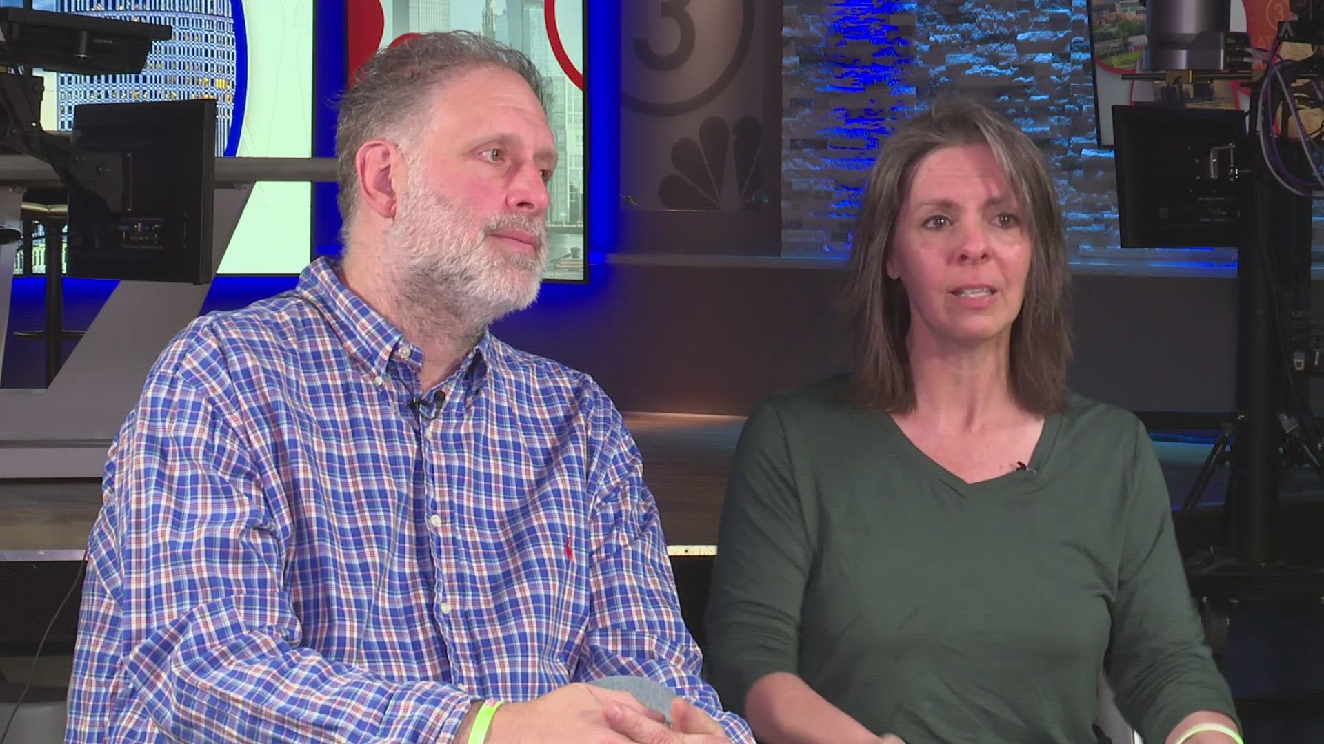 Explore why Mackenzie Shirilla’s parents, Steve and Natalie, became central to Reddit debate after the fatal Ohio crash case.
