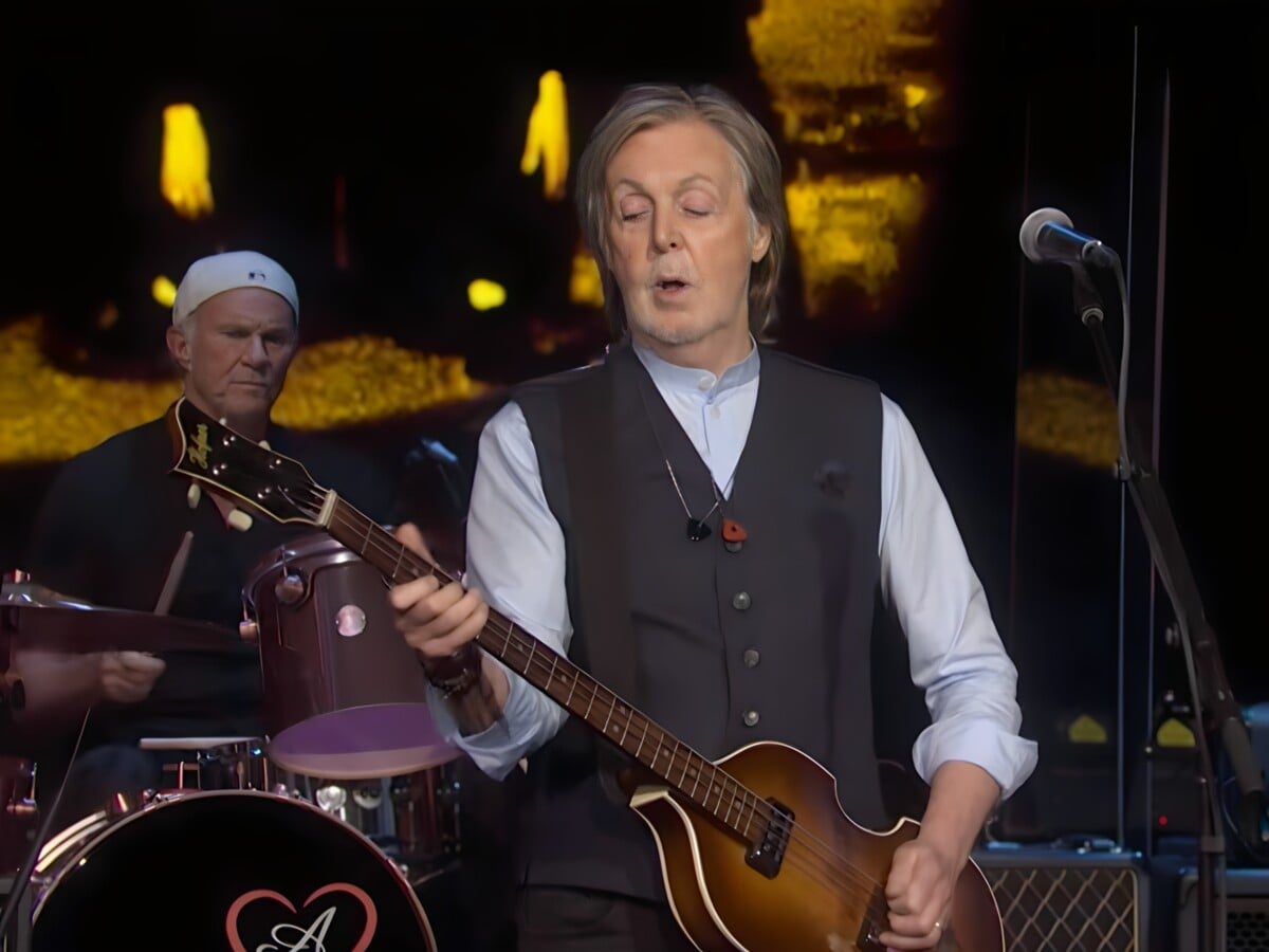 Paul McCartney and Will Ferrell delivered an unforgettable SNL Season 51 finale packed with music, comedy, and surprise moments.