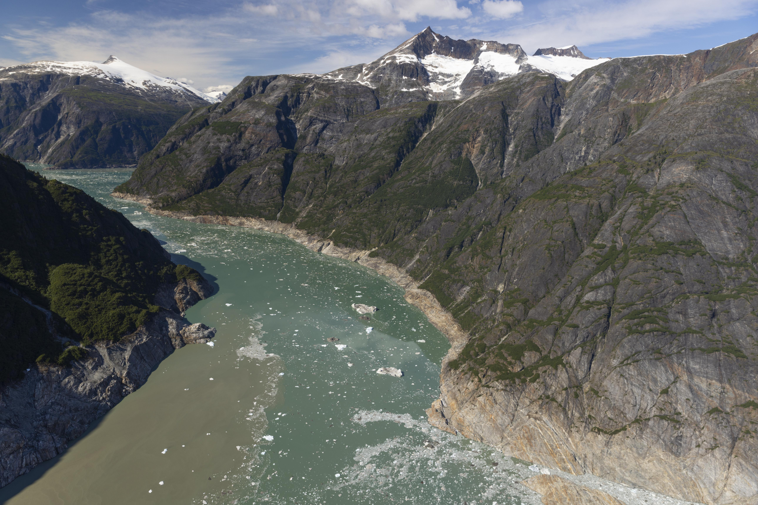 Scientists warn megatsunamis may become more common after Alaska’s massive 2025 wave and ancient Pacific evidence shocked researchers.