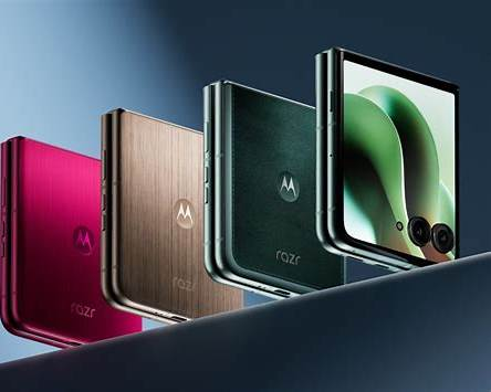 Weekly poll results show many buyers believe Motorola’s Razr 70 and Razr Ultra 2026 phones are overpriced with weak software support.