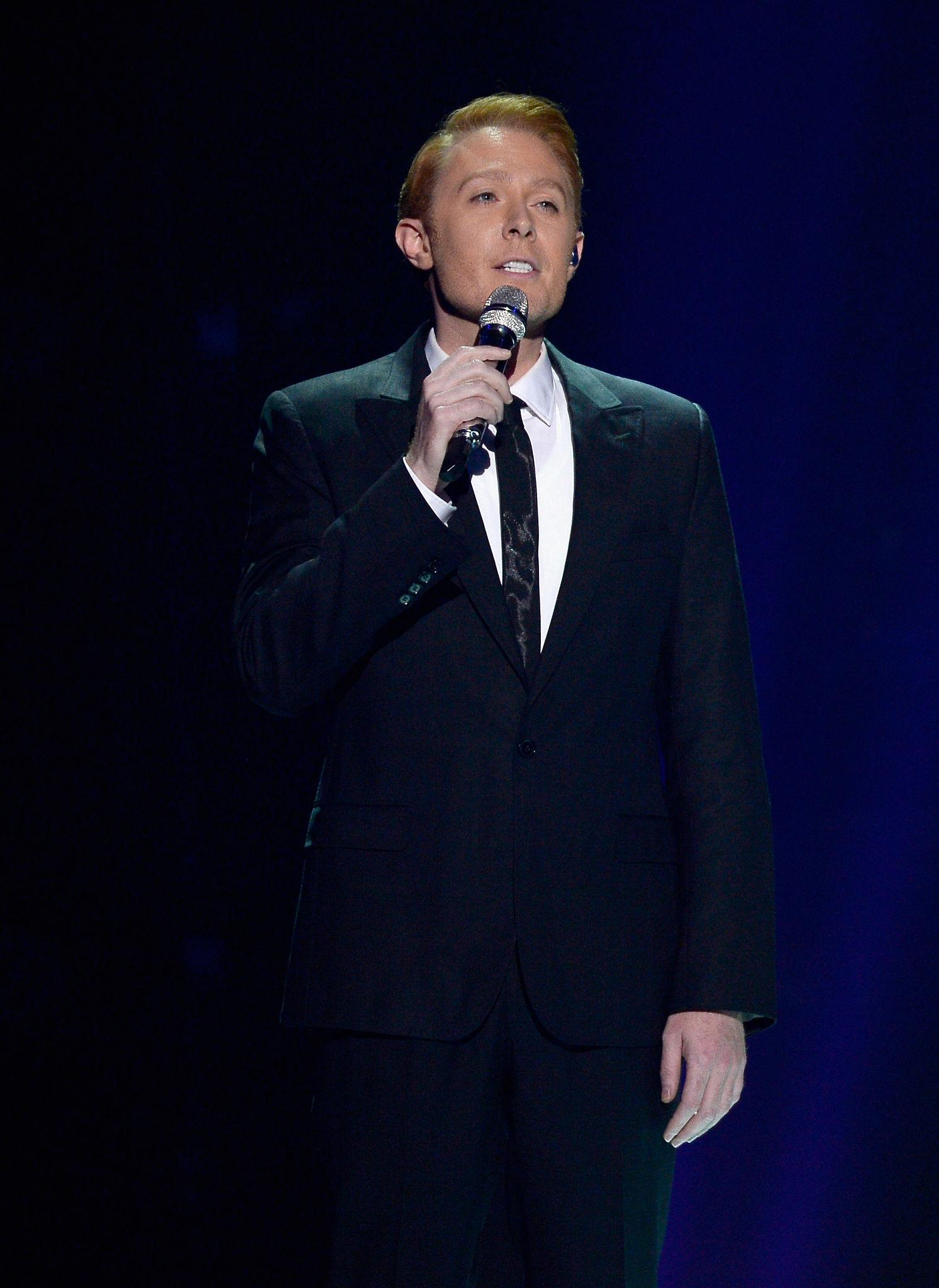 Clay Aiken Returns to American Idol With New Song ‘Rewind’