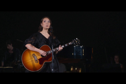 Laufey biography, net worth, age, songs, concerts, family, and career. Discover her rise as a Grammy-winning jazz-pop star.