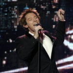 Clay Aiken biography, net worth, age, relationships, family, songs, and American Idol career. Explore his life, music, politics, and current updates.