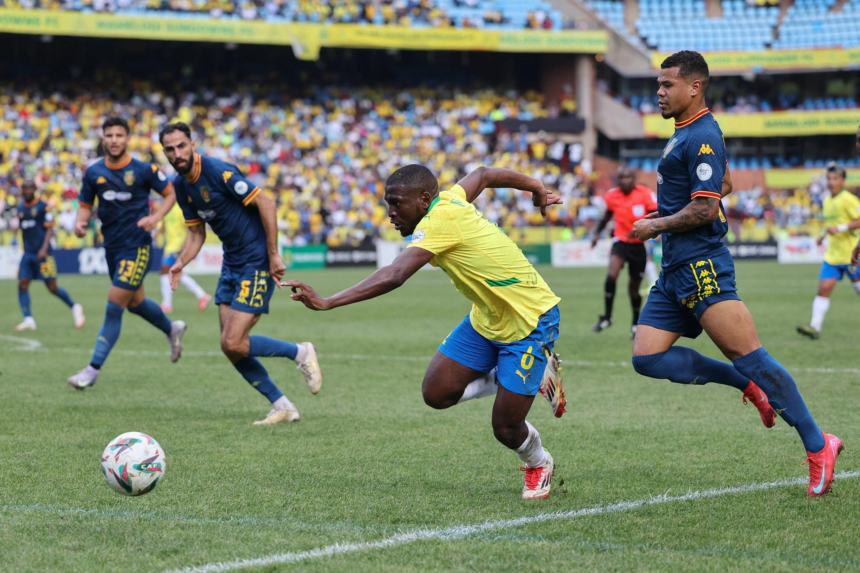 Mamelodi Sundowns beat FAR Rabat 1-0 in the CAF Champions League final first leg after Aubrey Modiba’s stunning free-kick in Pretoria.