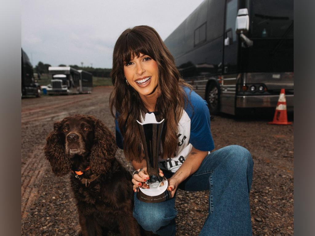 Ella Langley dominated the 2026 ACM Awards with major wins for “Choosin’ Texas,” Female Artist of the Year and more.