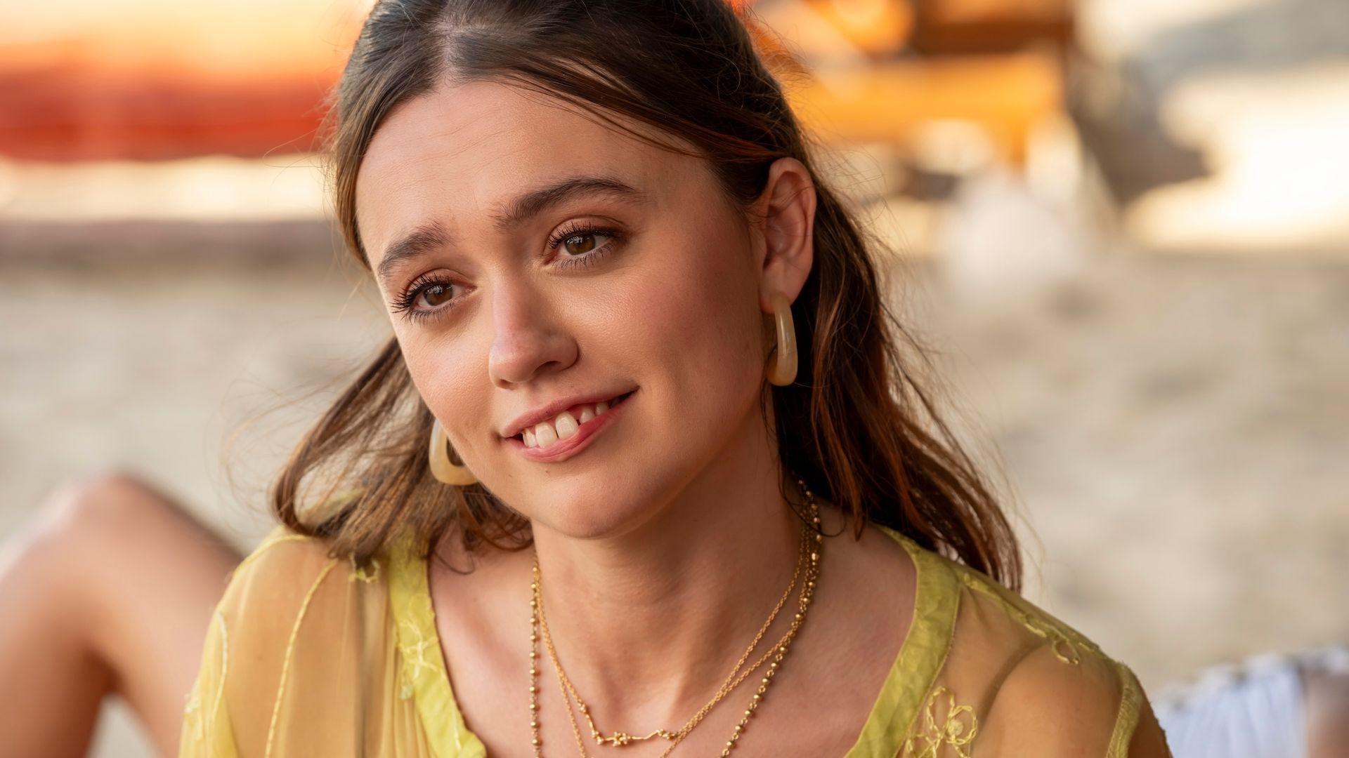 Aimee Lou Wood addresses SNL controversy, redefines her image, and delivers a bold performance on SNL UK.