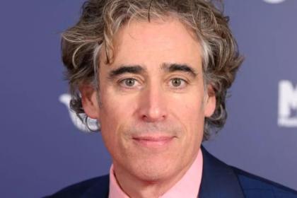 Stephen Mangan biography, net worth, age, wife, family, career, movies, and TV shows. Explore his life, achievements, and latest updates.