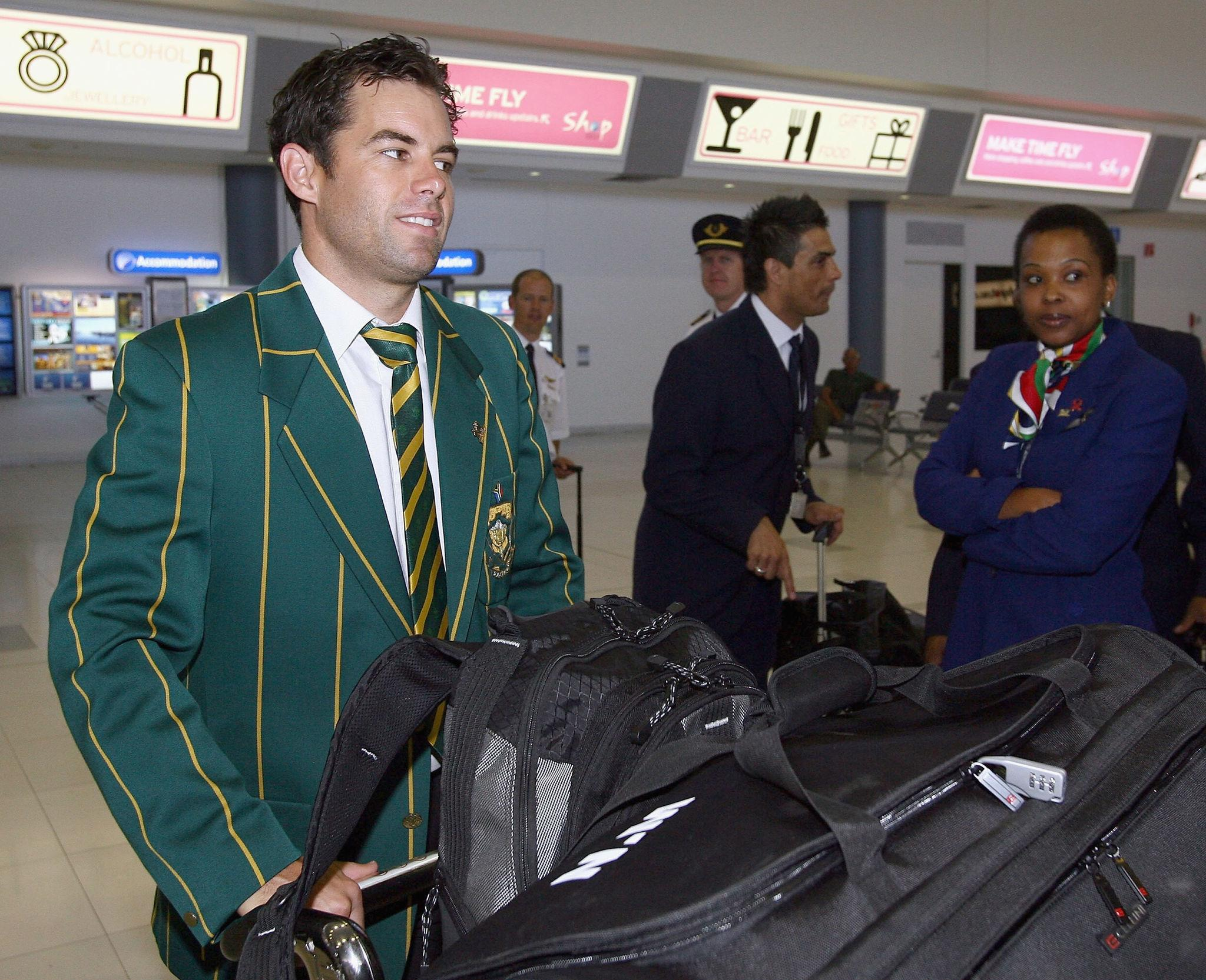 South African cricket icon Kevin McKenzie has died at 77. Explore his career, legacy, and the emotional tributes pouring in.