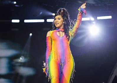 Explore what a Cardi B concert is really like, from sold-out shows to fan energy and cultural impact.