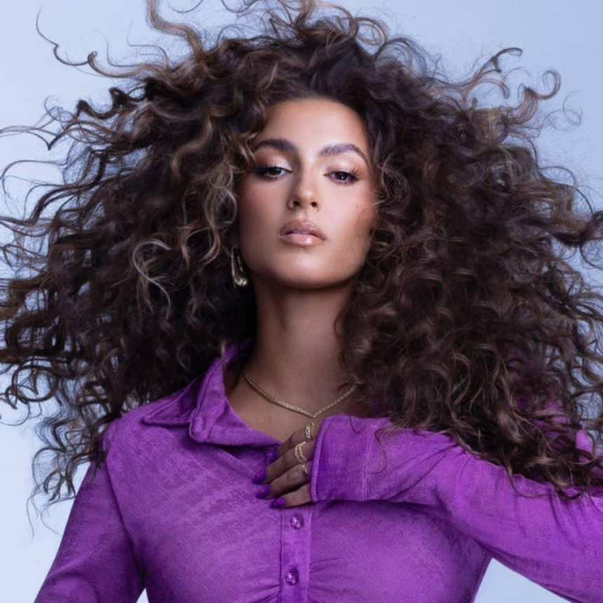 Tori Kelly releases new singles “Control” and “Dive” ahead of her deeply personal album God Must Really Love Me and major 2026 tours.