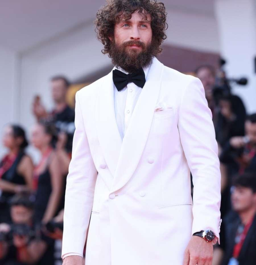 Aaron Taylor-Johnson remains a major name in the next James Bond race as Amazon MGM begins the official search for Daniel Craig’s successor.