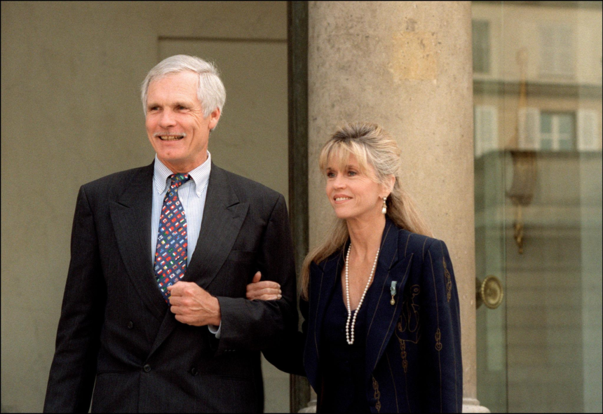 Explore Jane Fonda’s remarkable life, Hollywood career, activism, and emotional tribute to ex-husband Ted Turner.