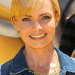 Jaime Pressly biography, net worth, age, husband, family, movies and TV shows. Explore her career, relationships and latest 2026 updates.